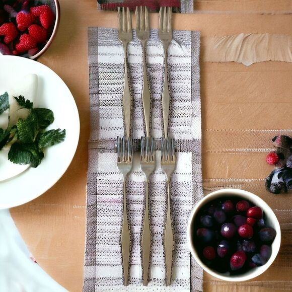 Regent Japan Cocktail Fork Set 6 Seafood Demitasse Stainless Steel Appetizer MCM - Picture 1 of 16